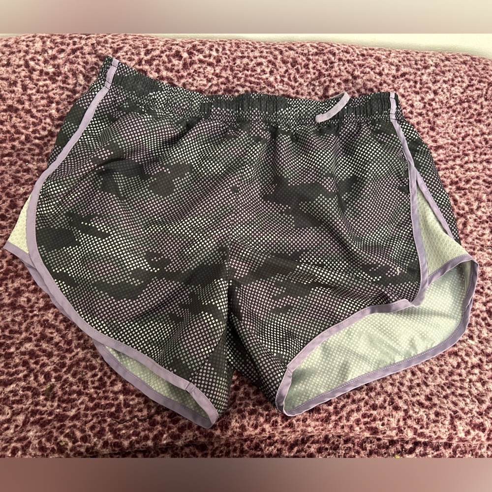 Running shorts